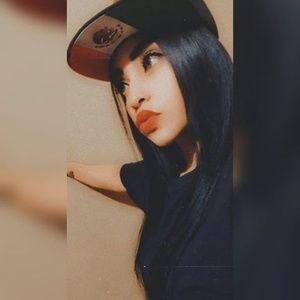 Meet your Posher, Dee